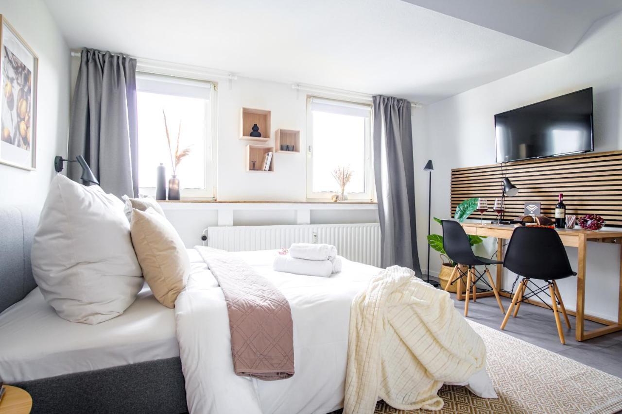 Homefy Studio Sky - Free Parking - Elevator - Desk - Netflix Essen Exterior photo